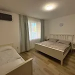 Apartman Robinson Garden * Napospart