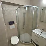 شقة Robinson Garden *